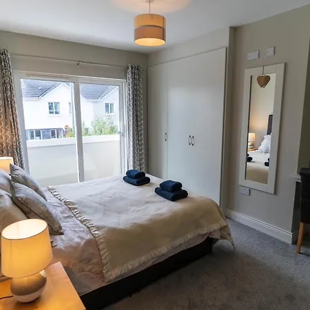 6 Knightshaven Village - Valentia Island *